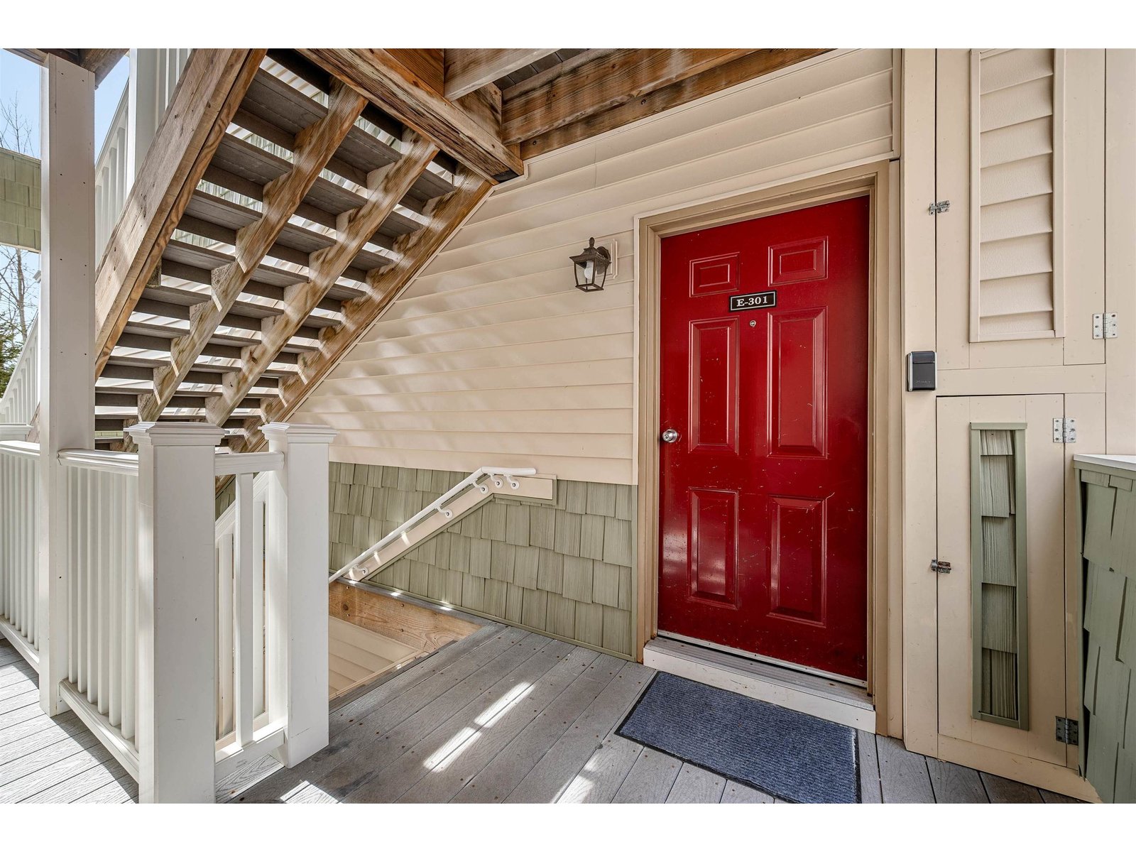 220 Mountainside Drive, Unit E301
