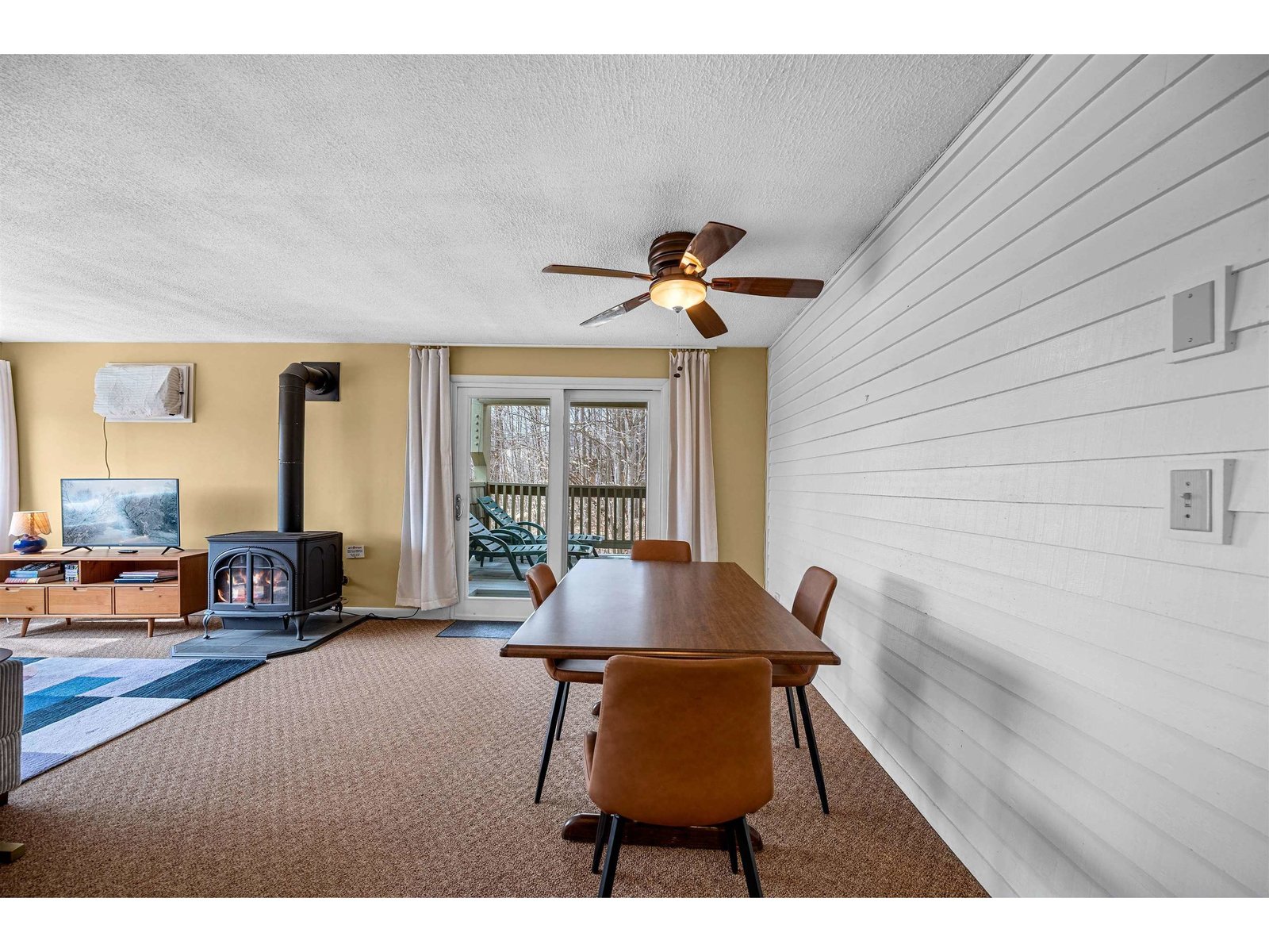 220 Mountainside Drive, Unit E301