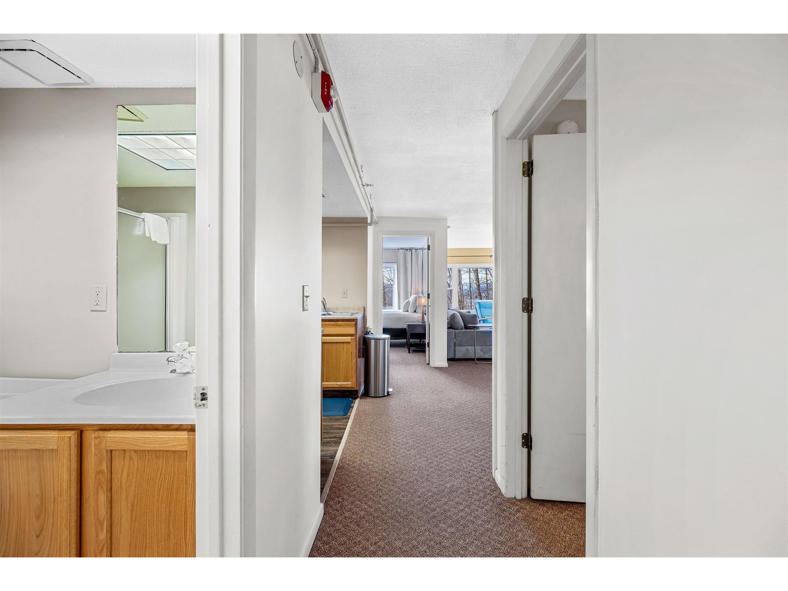 220 Mountainside Drive, Unit E301