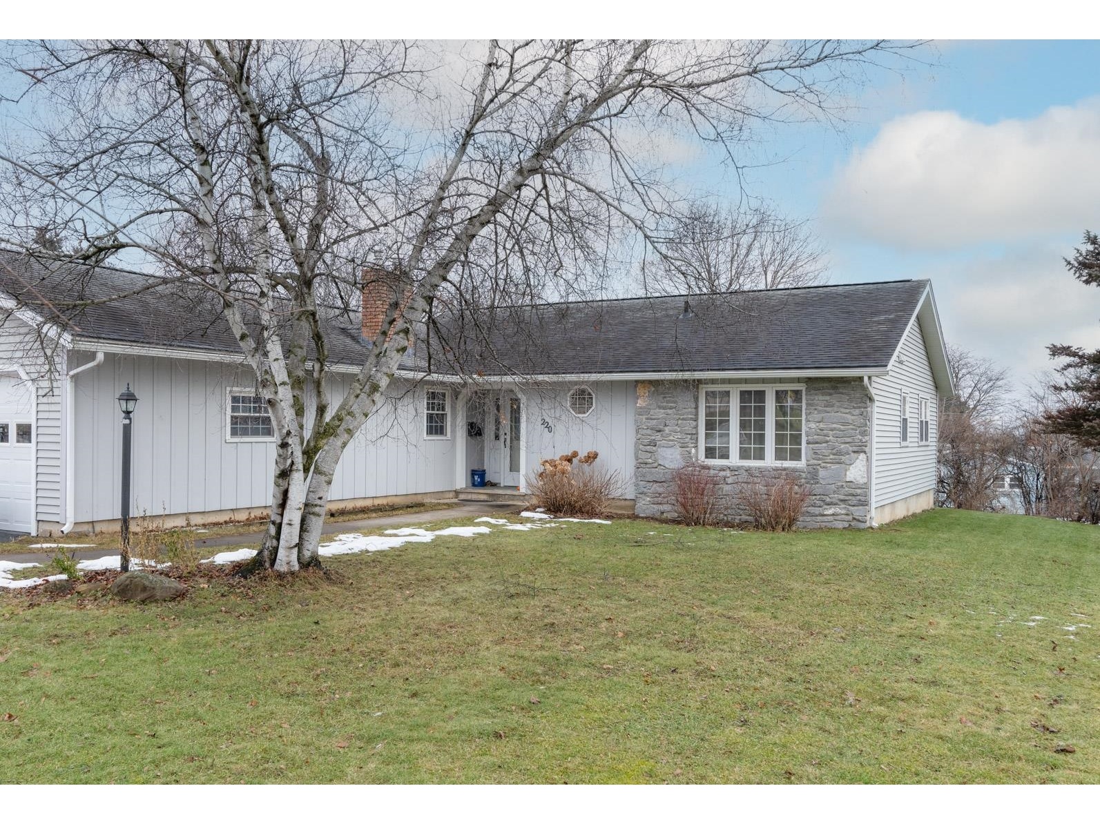 220 Spear Street, South Burlington