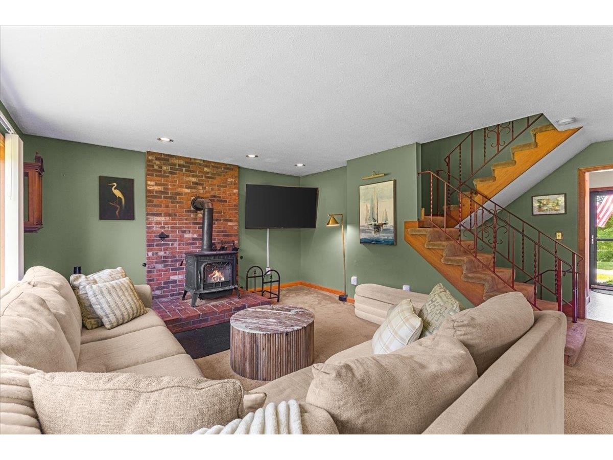 2206 Highgate Road