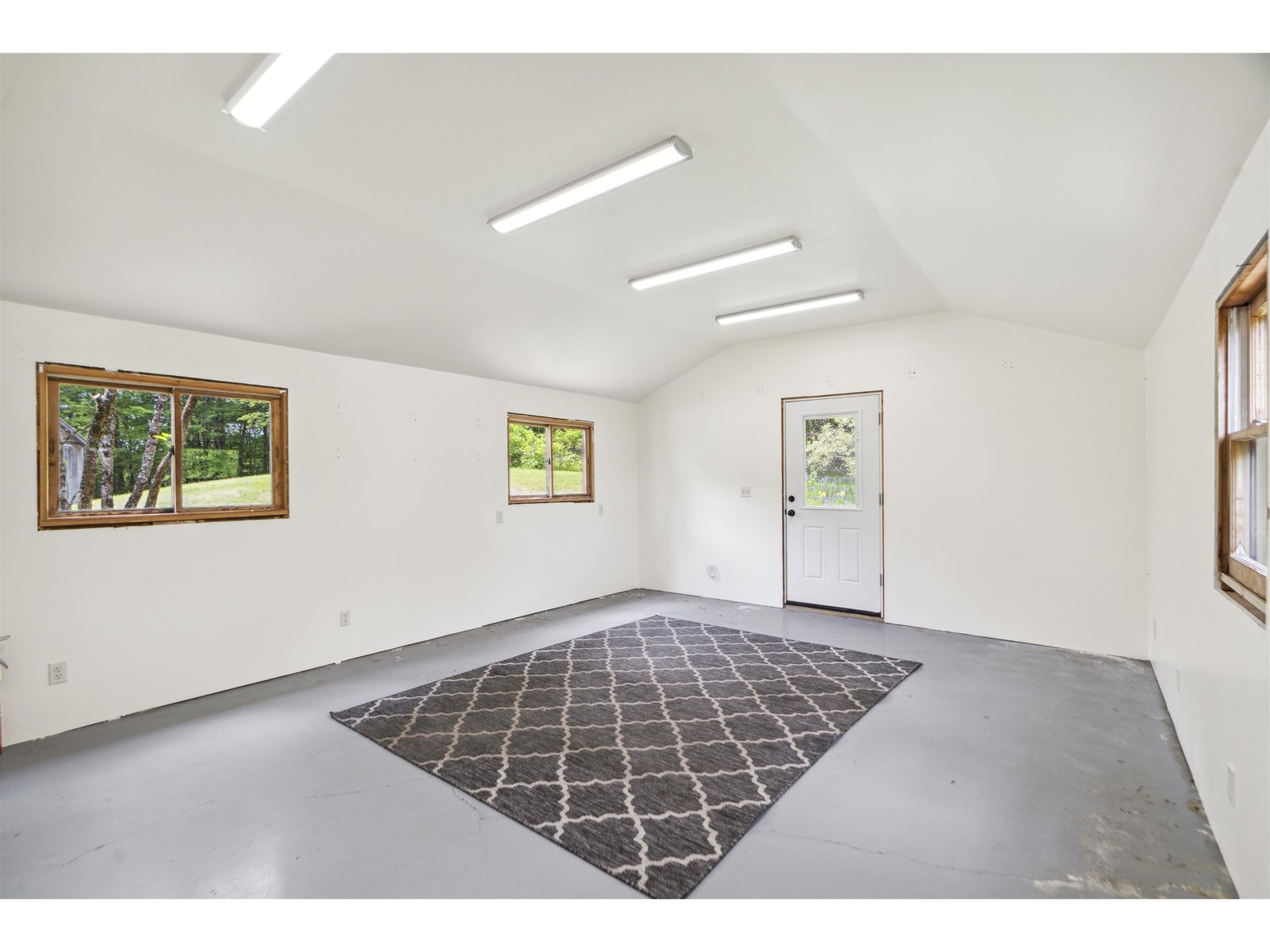 Studio off garage