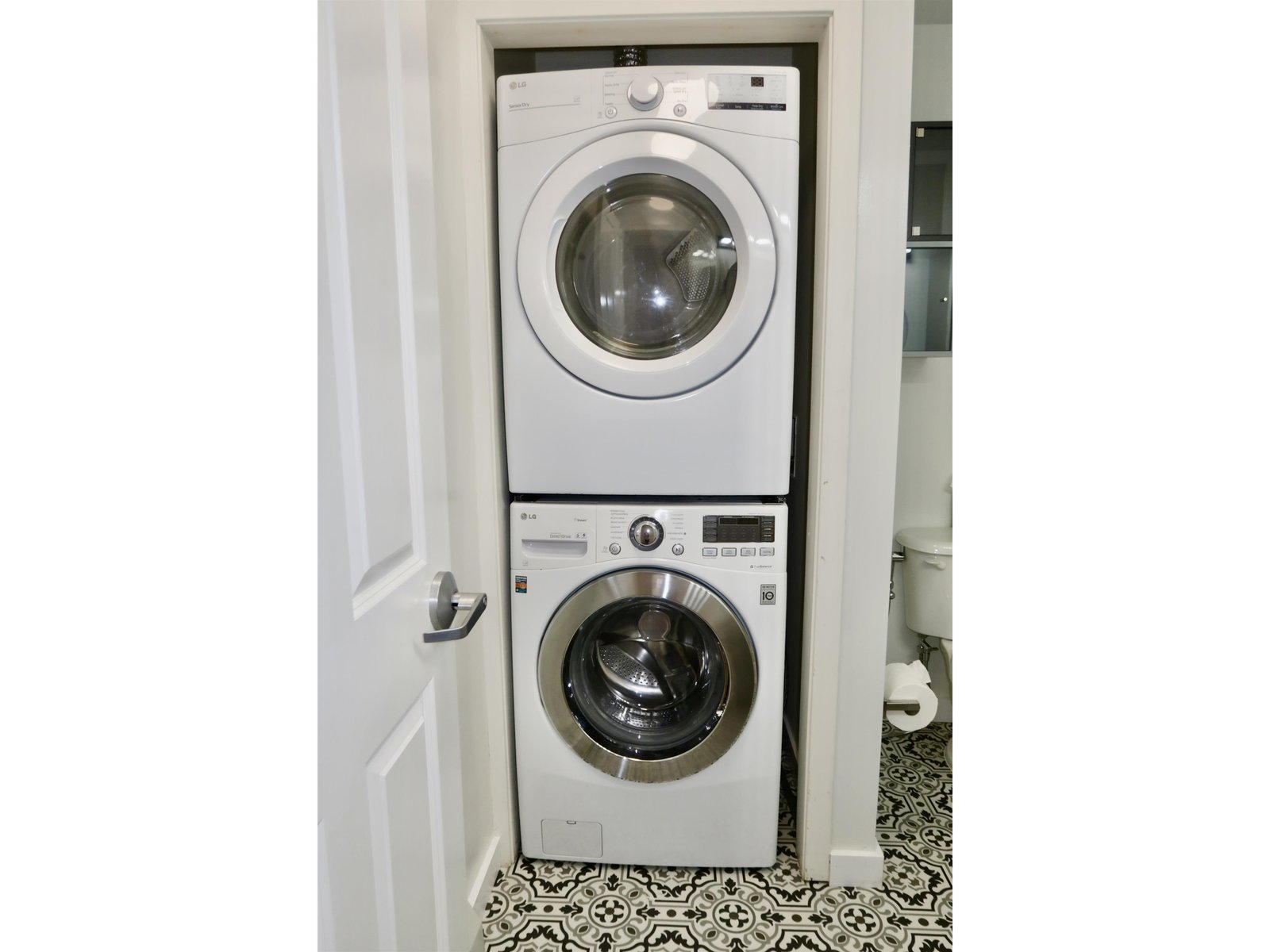 221 Barre Street, Unit B 203