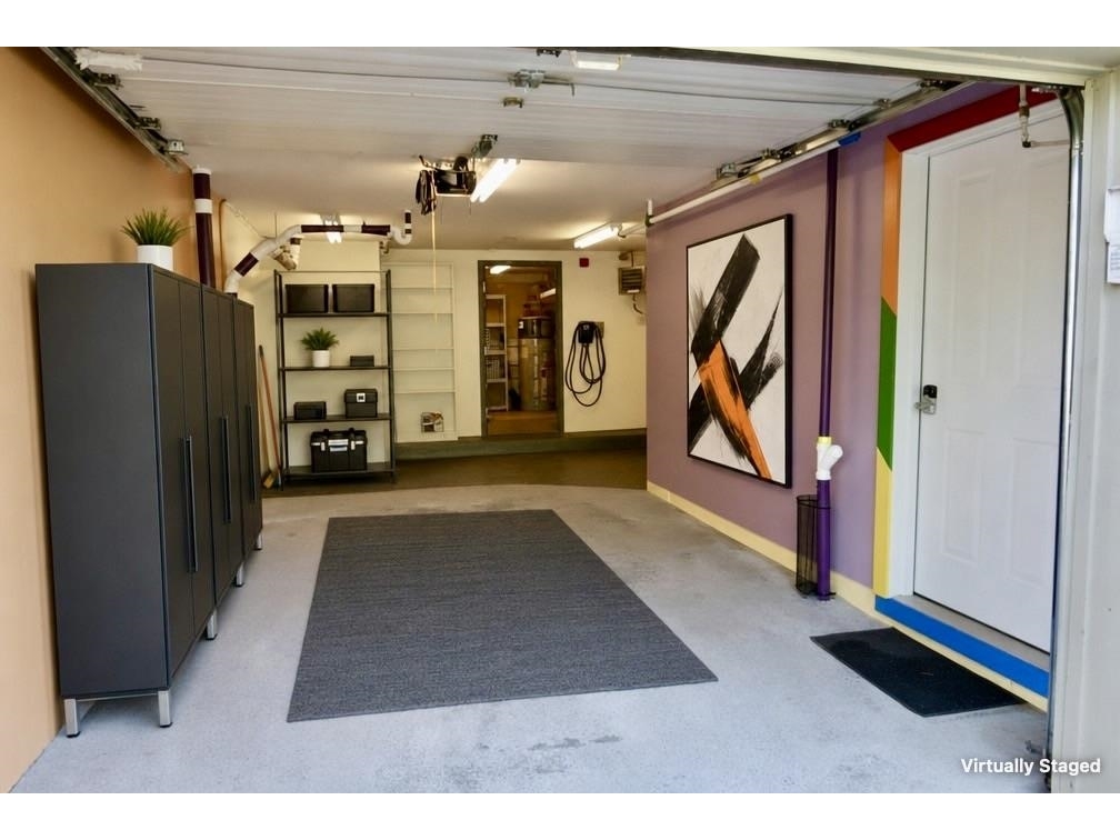 221 Barre Street, Unit B 203