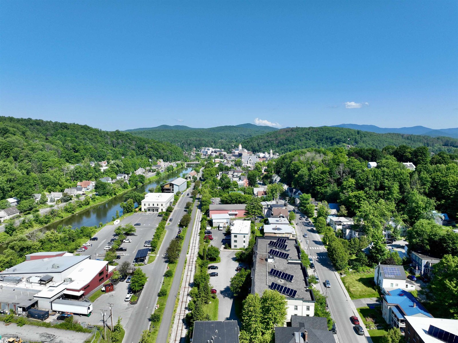 221 Barre Street, Unit B 203