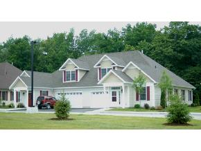 221 Garden Circle, Unit 221