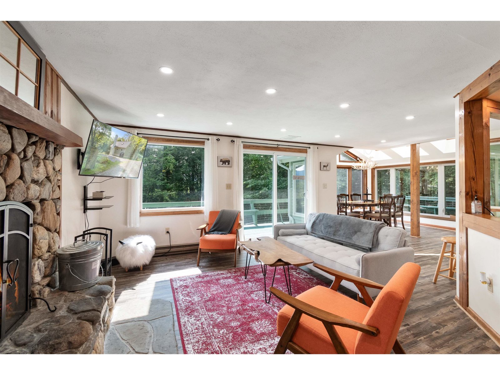 221 Highland Drive, Unit 27
