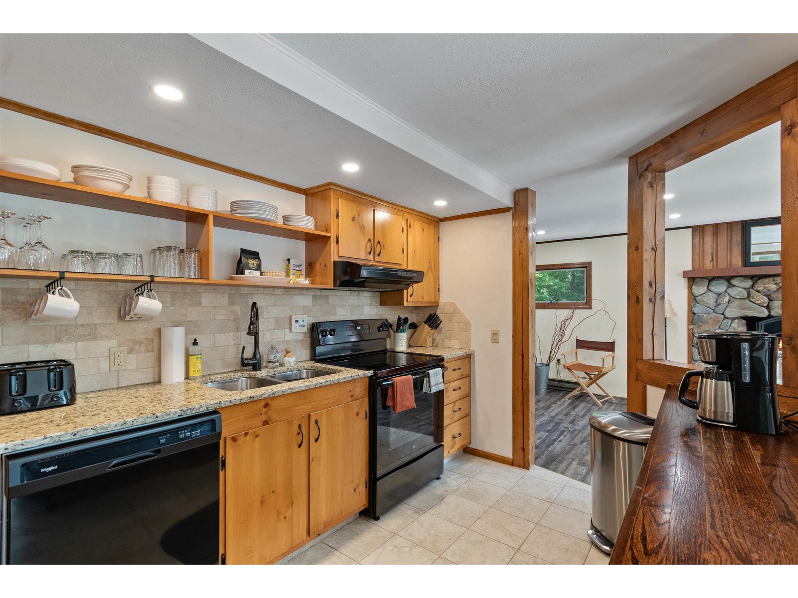221 Highland Drive, Unit 27