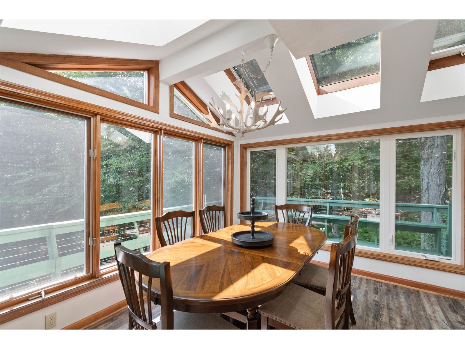 221 Highland Drive, Unit 27