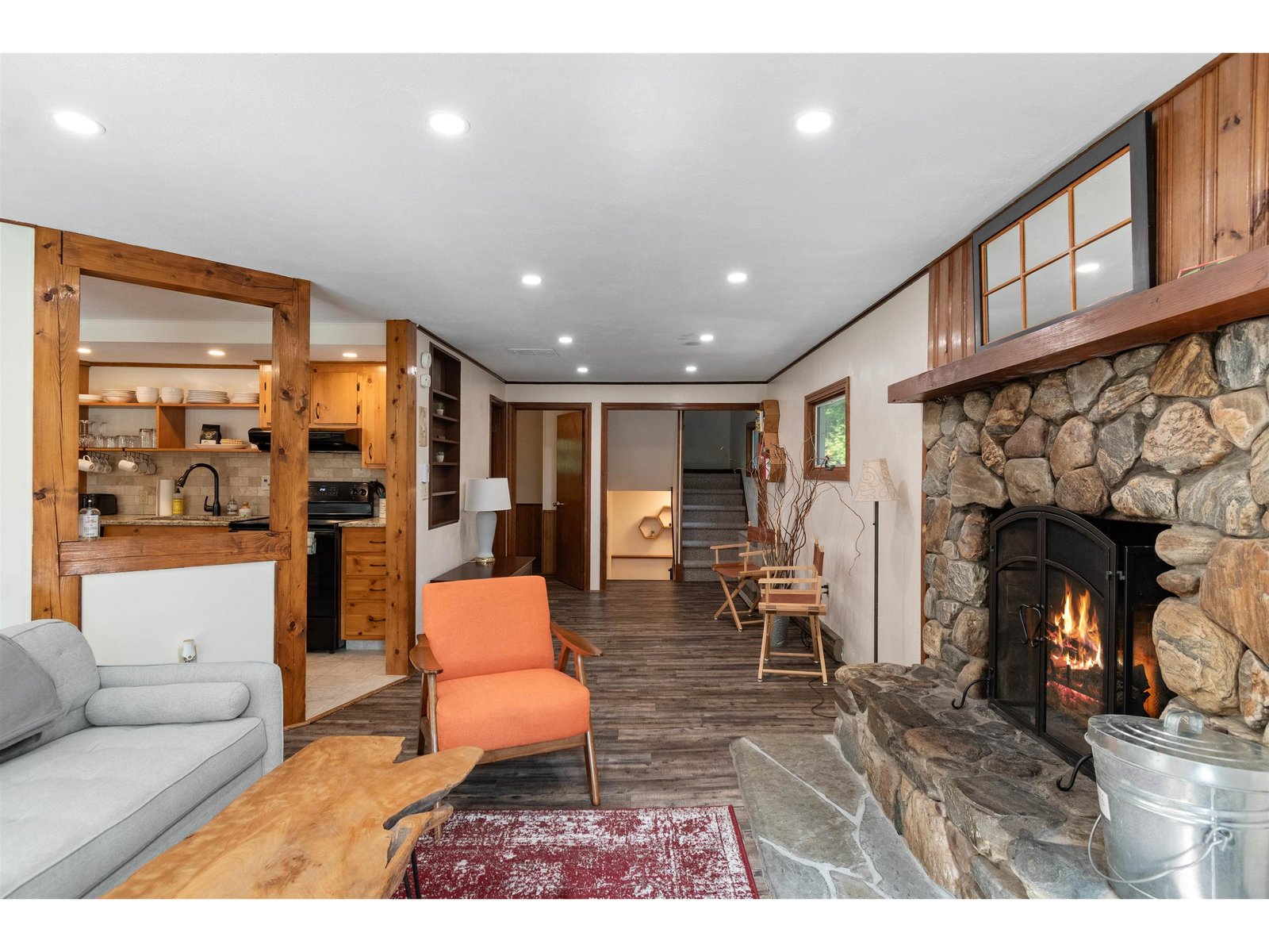 221 Highland Drive, Unit 27