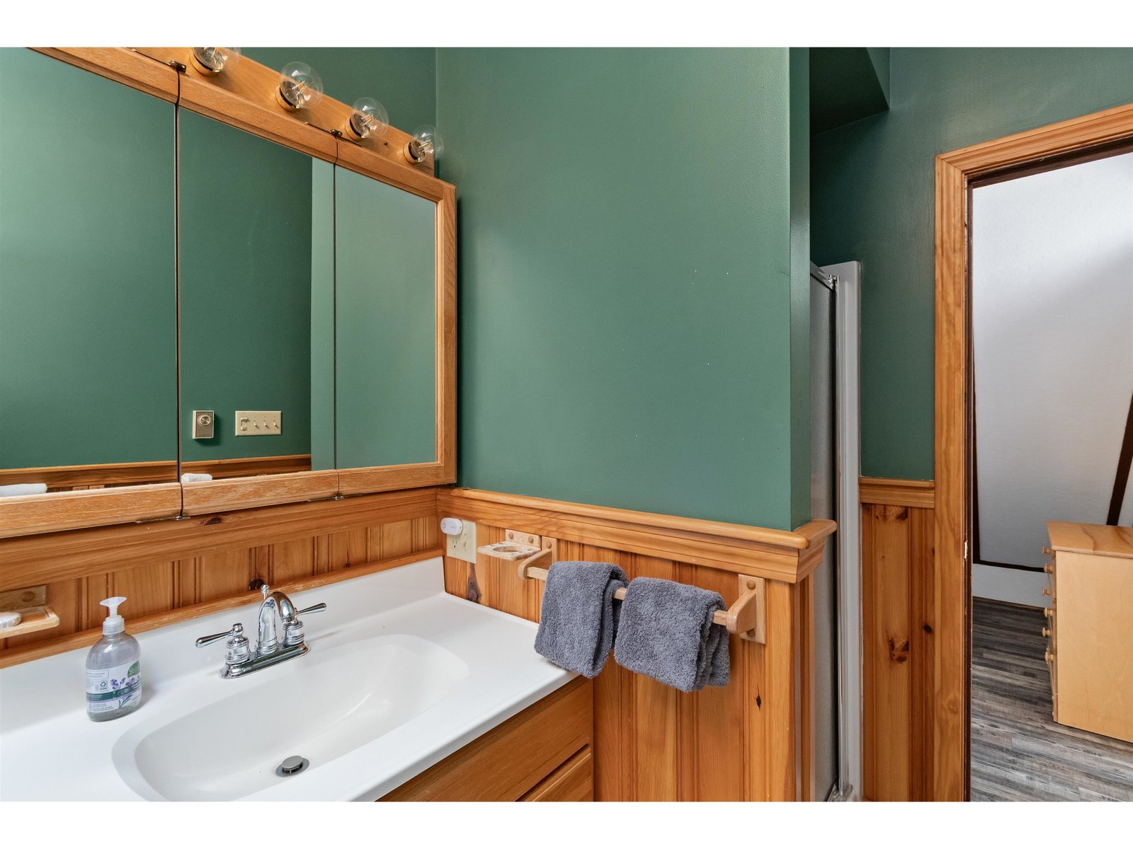 221 Highland Drive, Unit 27