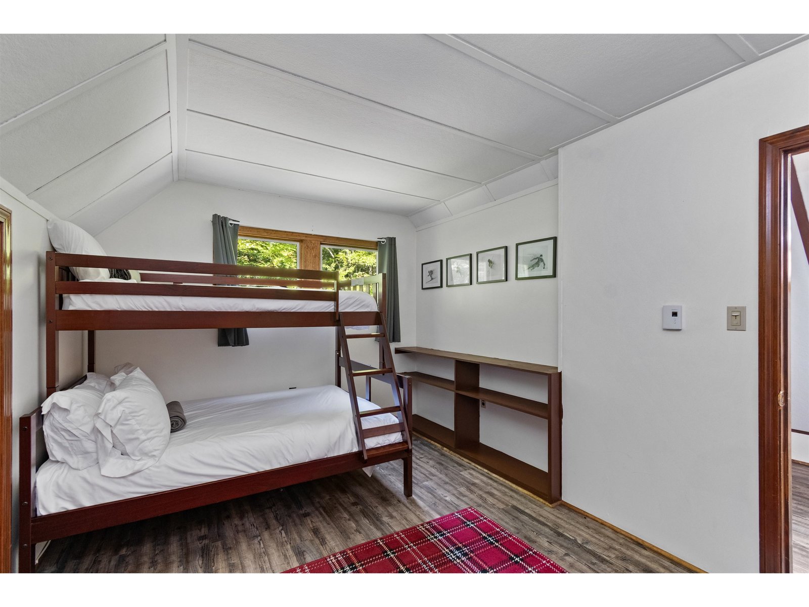 221 Highland Drive, Unit 27