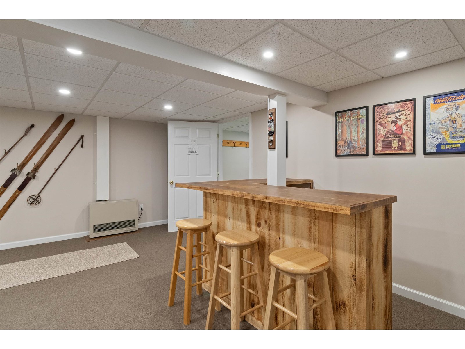 221 Highland Drive, Unit 27