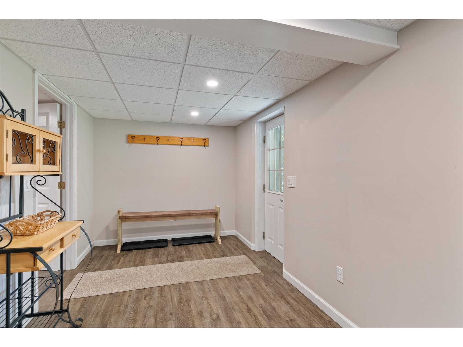 221 Highland Drive, Unit 27