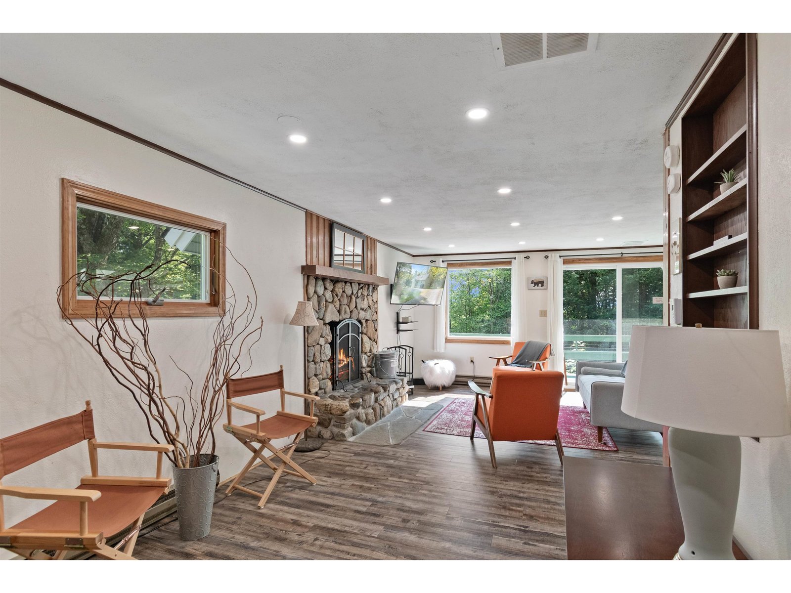 221 Highland Drive, Unit 27