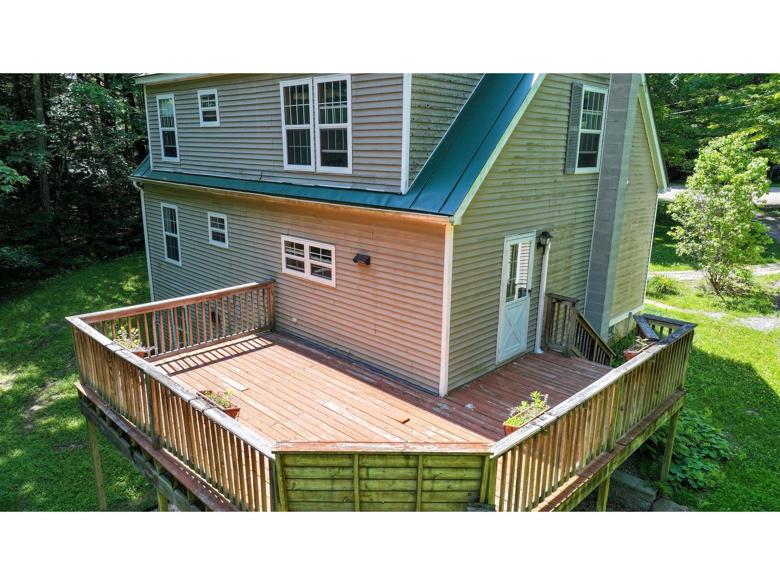 221 Steeplewood Lane