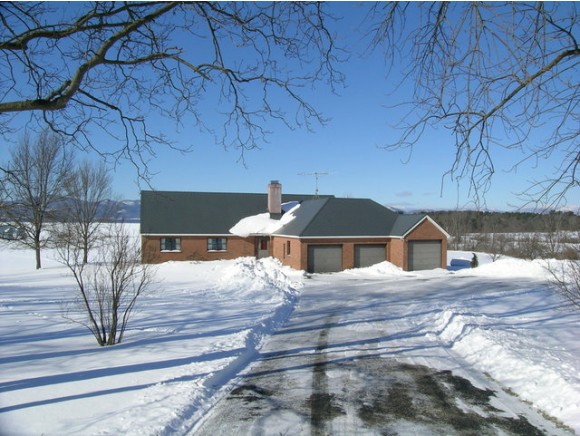 2214 Arnold Bay Road