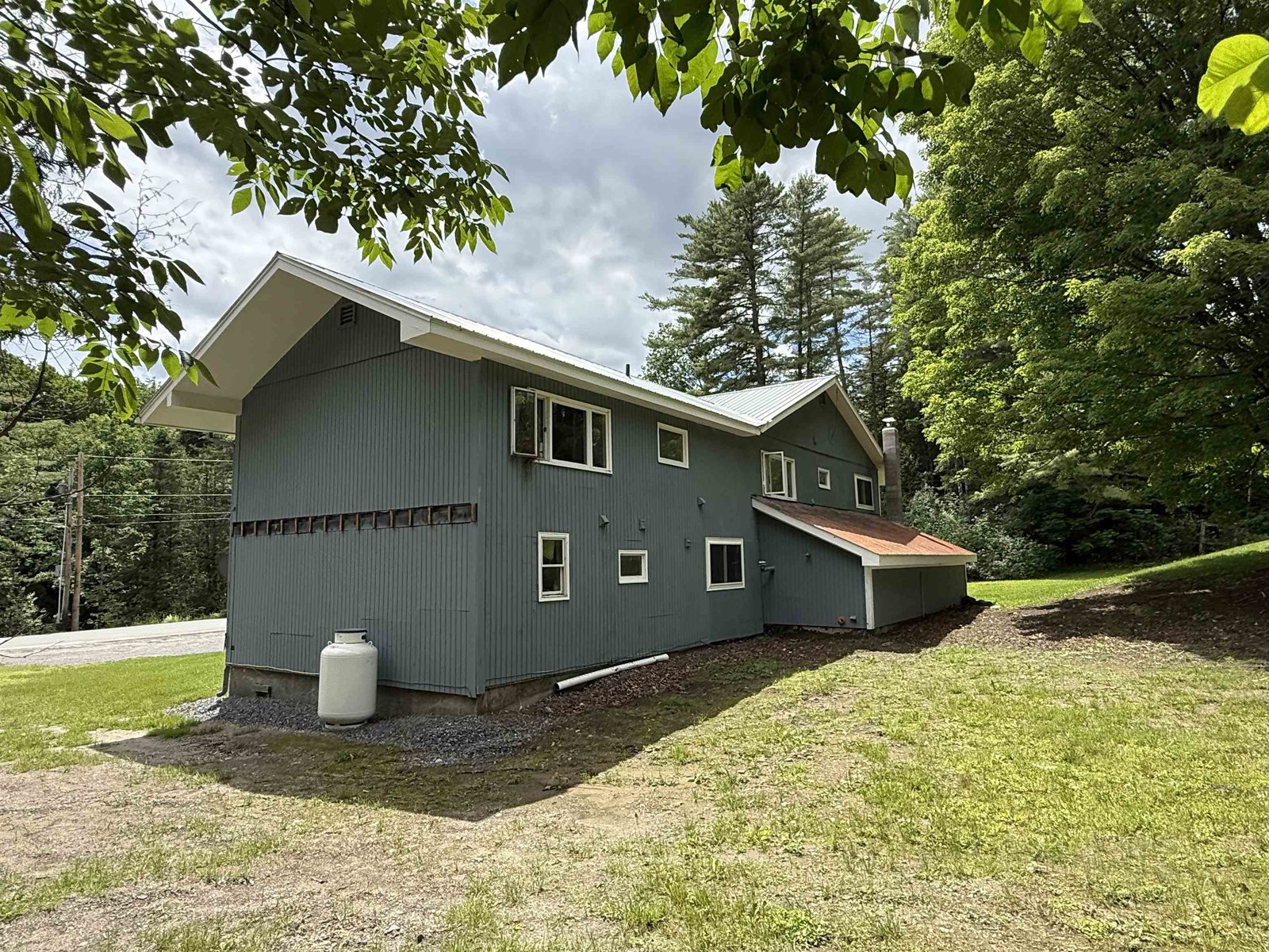2214 Calendar Brook Road