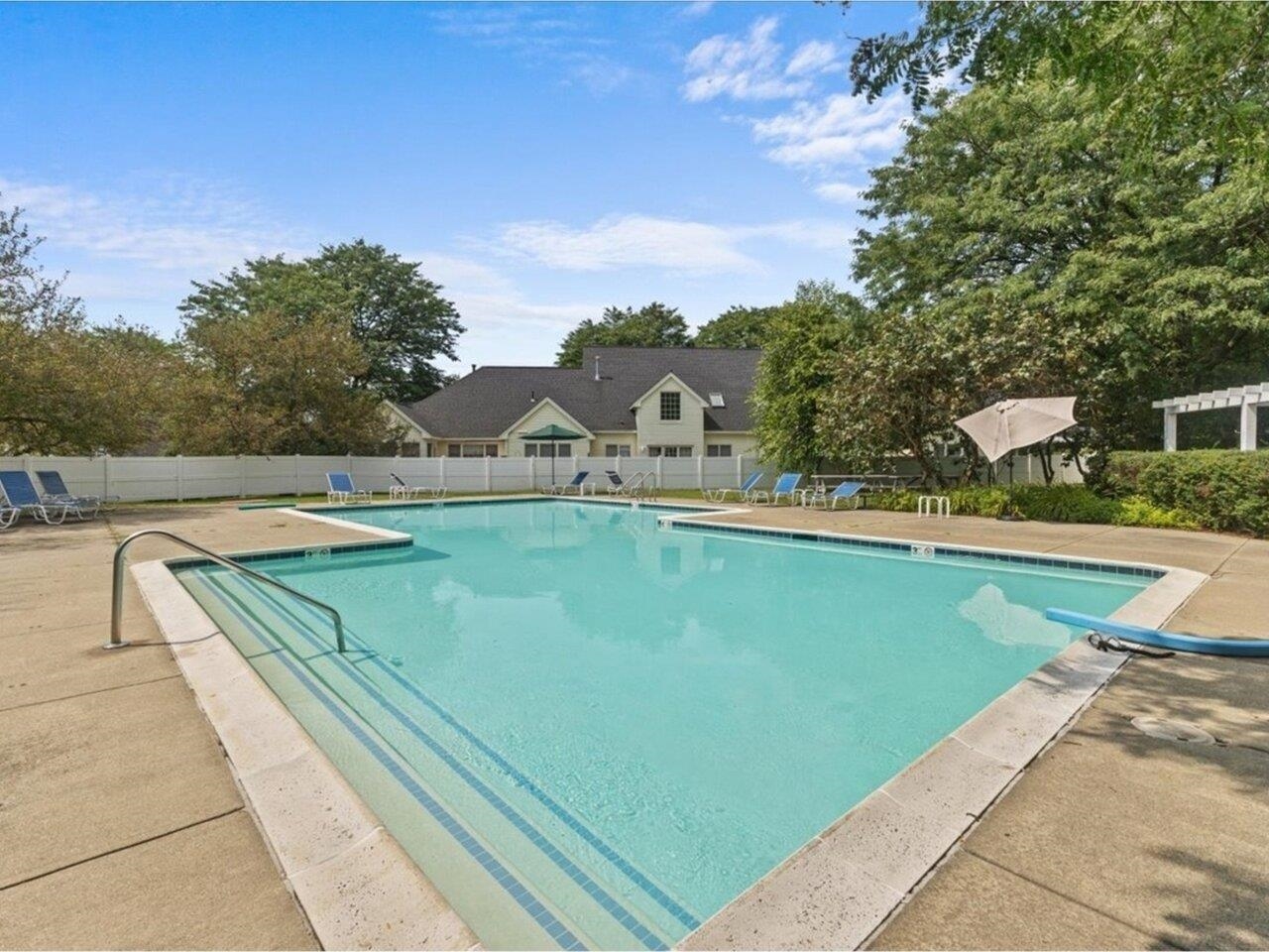 222 Appletree Point Road