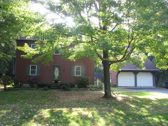 222 Bluebird Dr