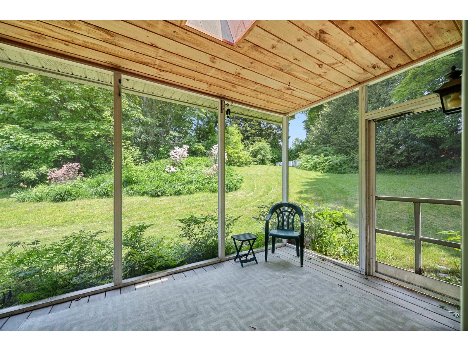 Apartment screened in porch