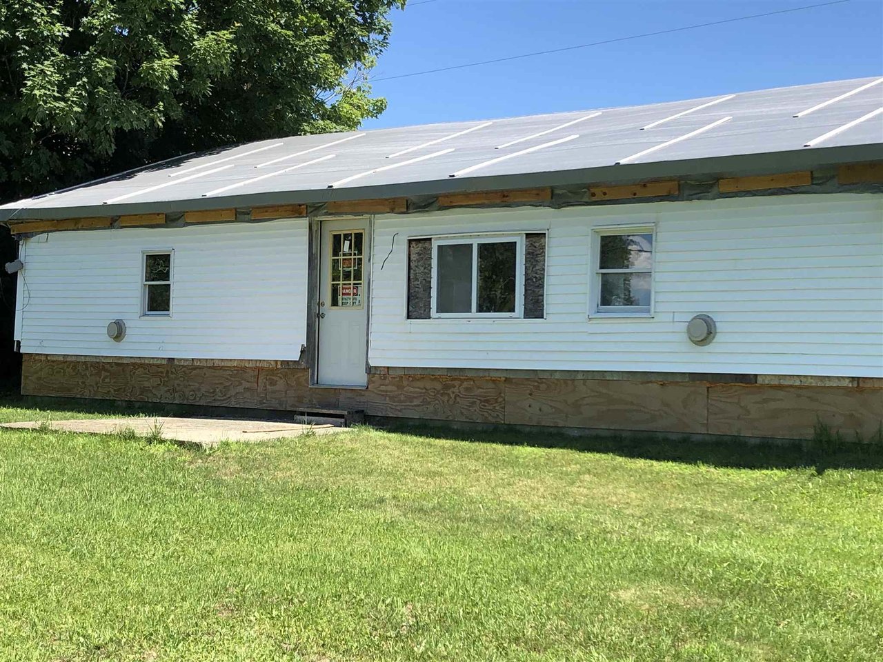 2227 Maple Hill Road