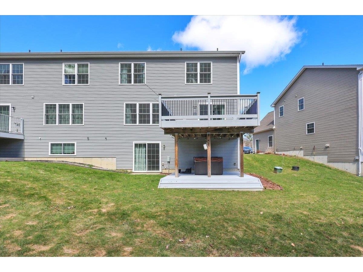 222B Ledgewood Lane