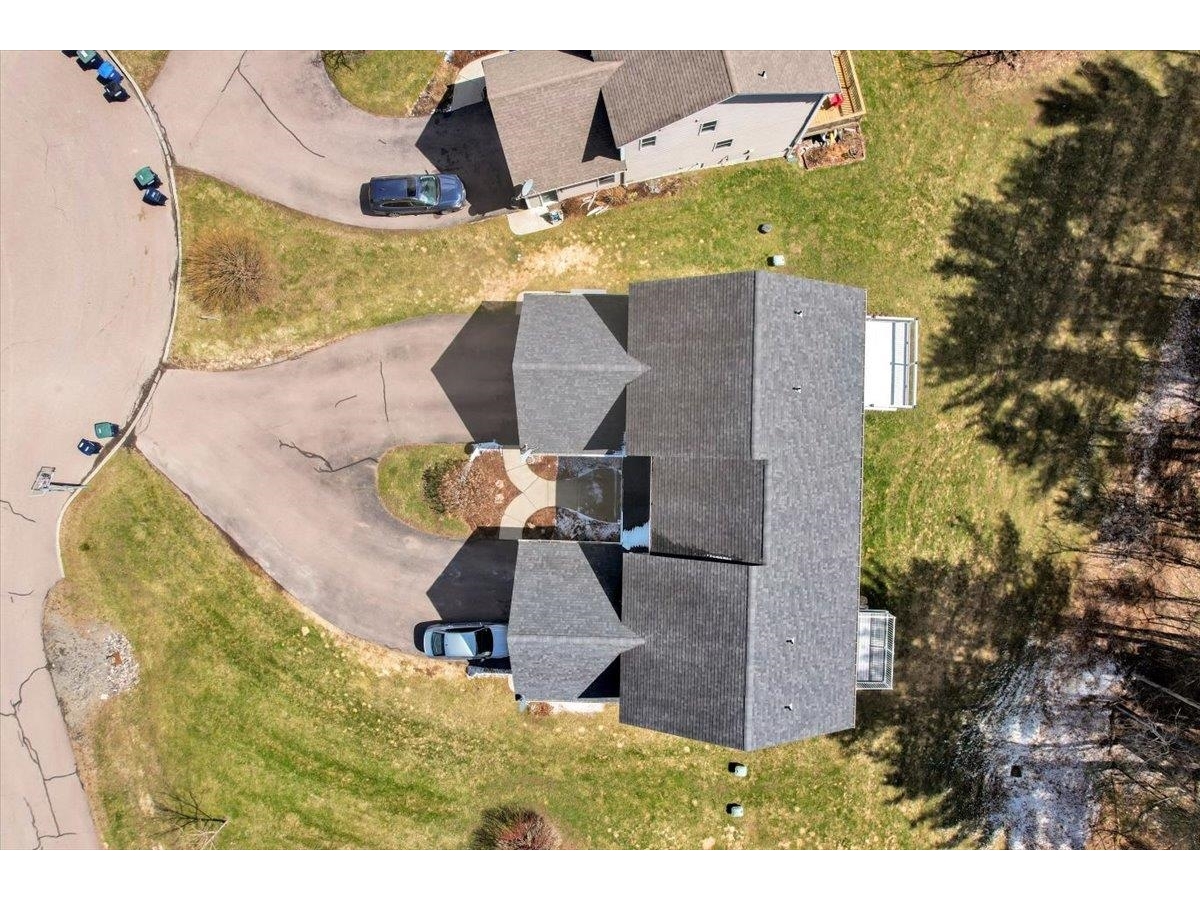 222B Ledgewood Lane