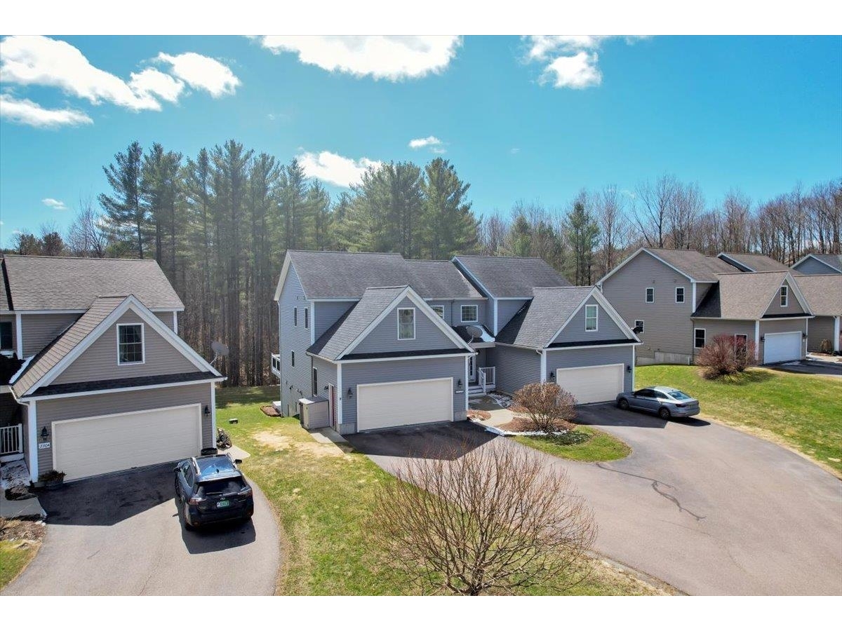 222B Ledgewood Lane