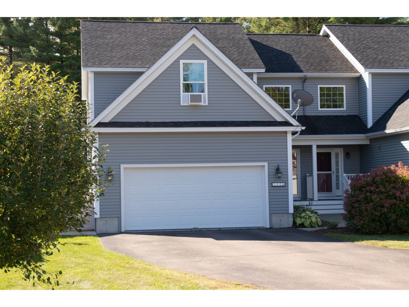 222B Ledgewood Lane, Unit B
