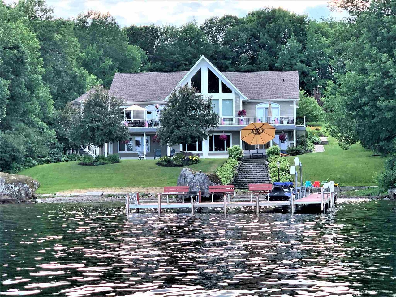 223 Lakewood Drive, Newport Town 223 Lakewood Drive, Newport Town