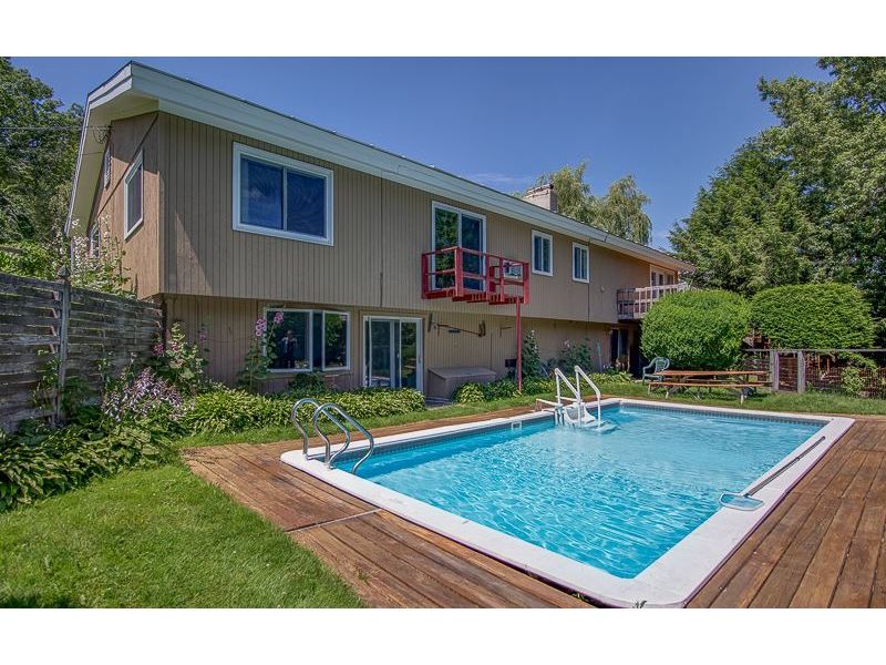 2239 Oak Hill Road