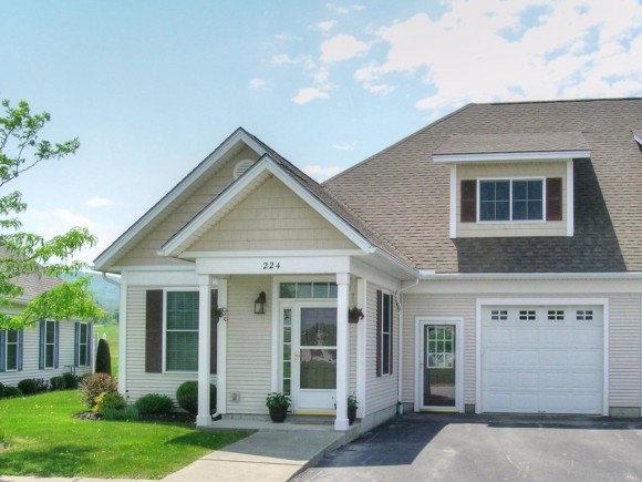 224 Garden Circle, Unit 224