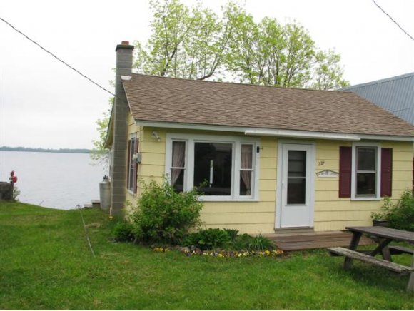 224 Lakewood Dr