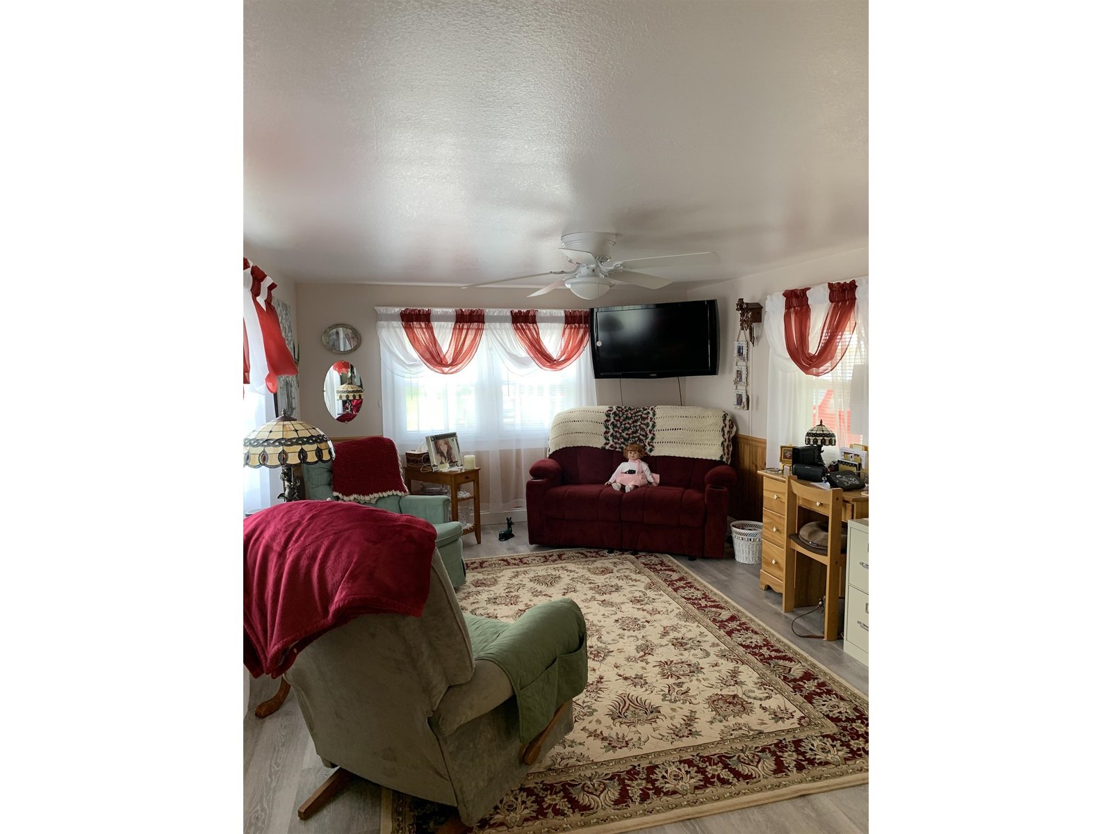 224 Shattuck Hill, Unit B05