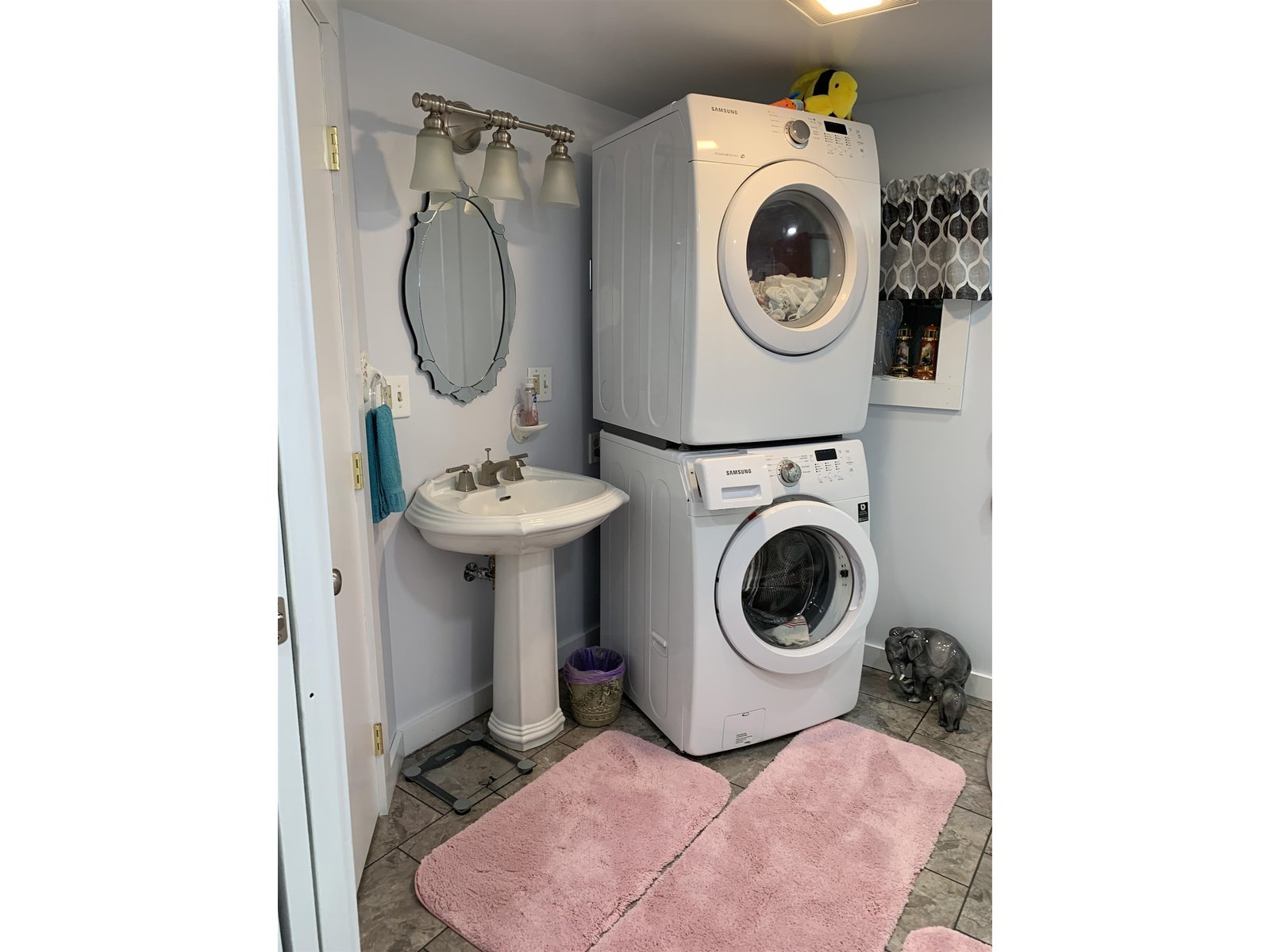 224 Shattuck Hill, Unit B05