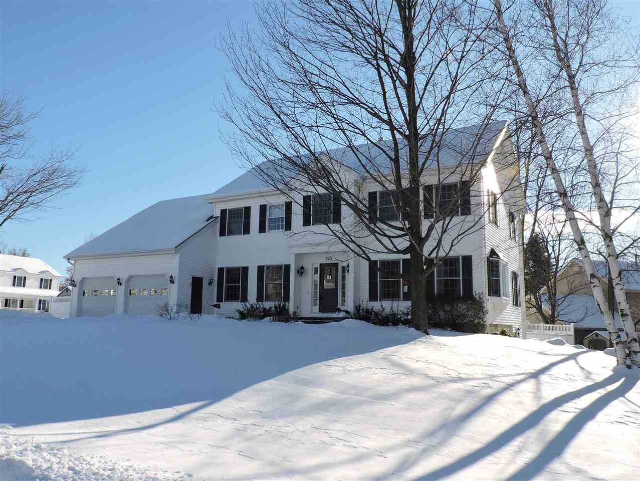 225 Lawnwood Drive