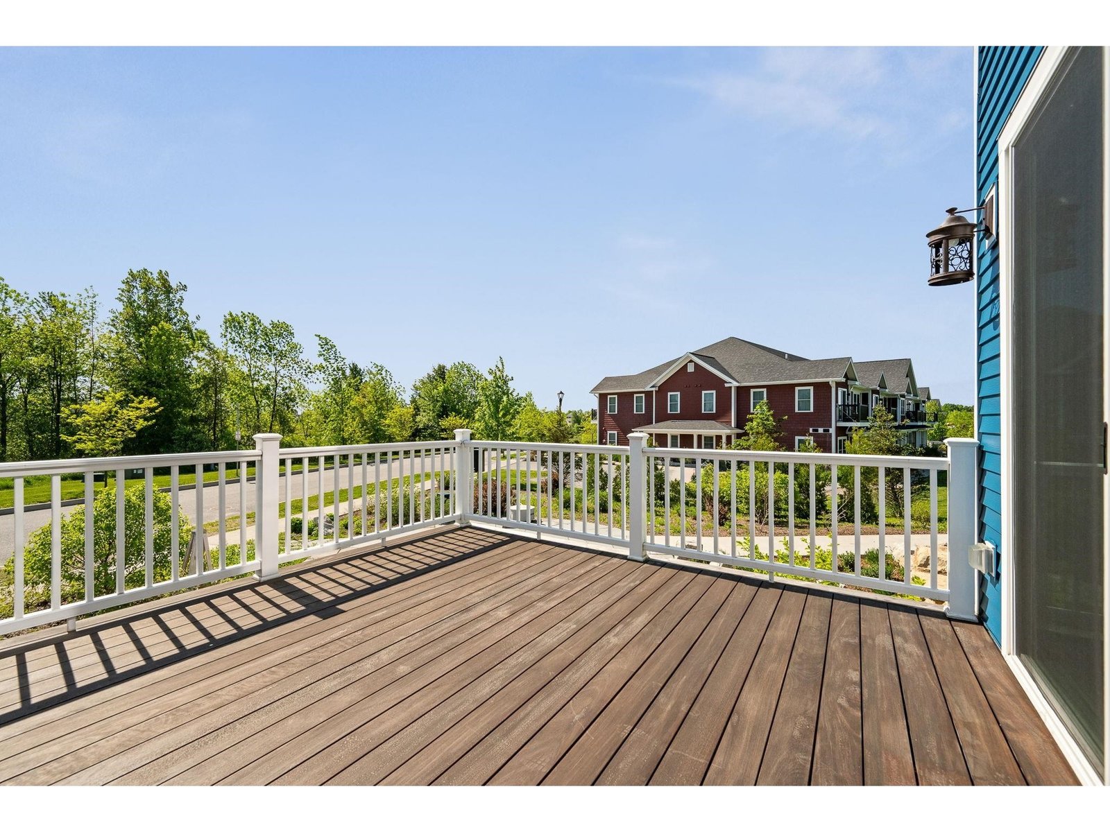 Deck - main level
