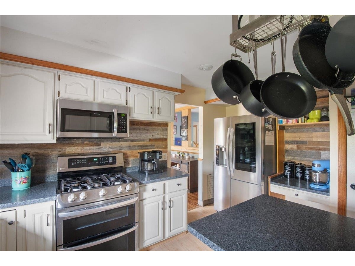 226 Crosby Heights