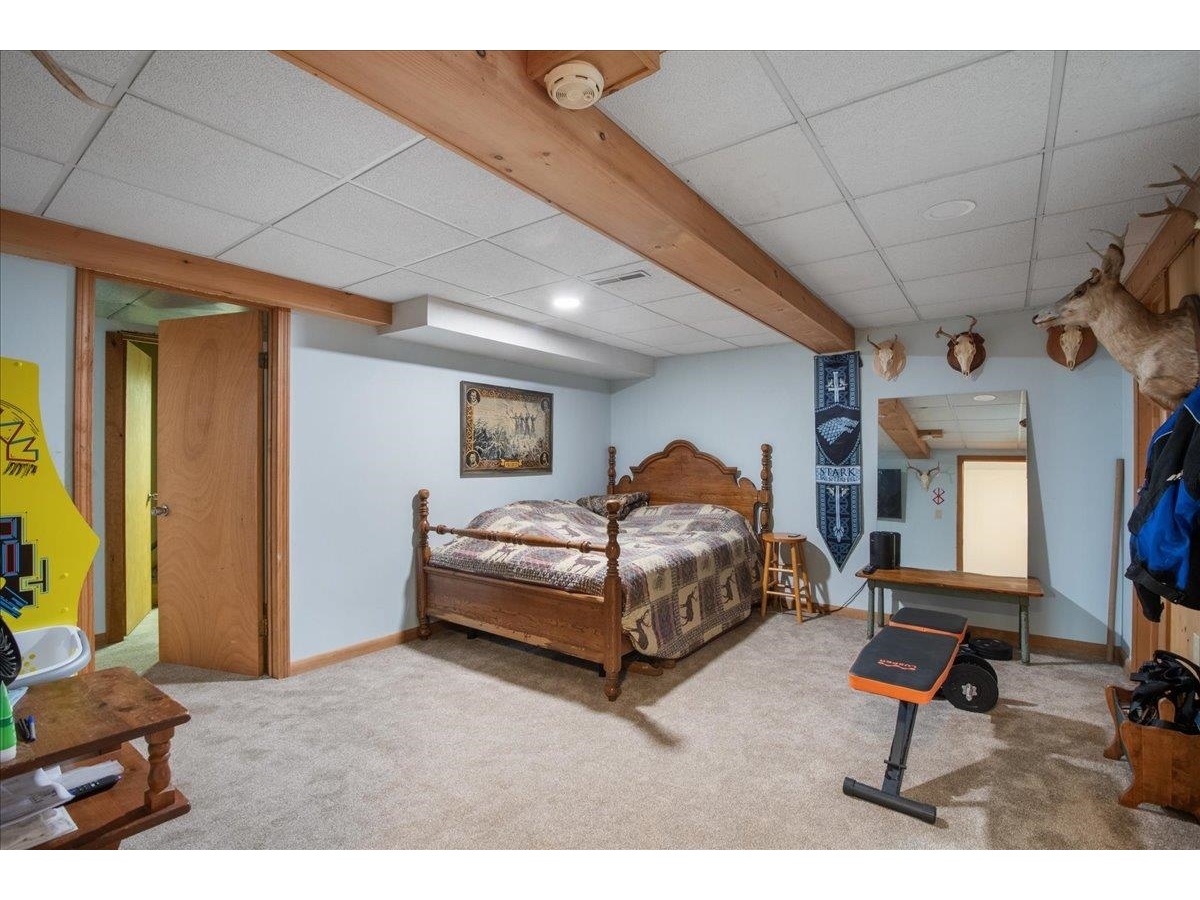 226 Crosby Heights