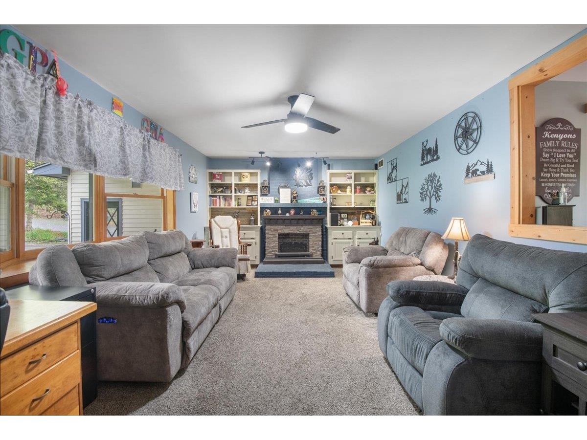 226 Crosby Heights