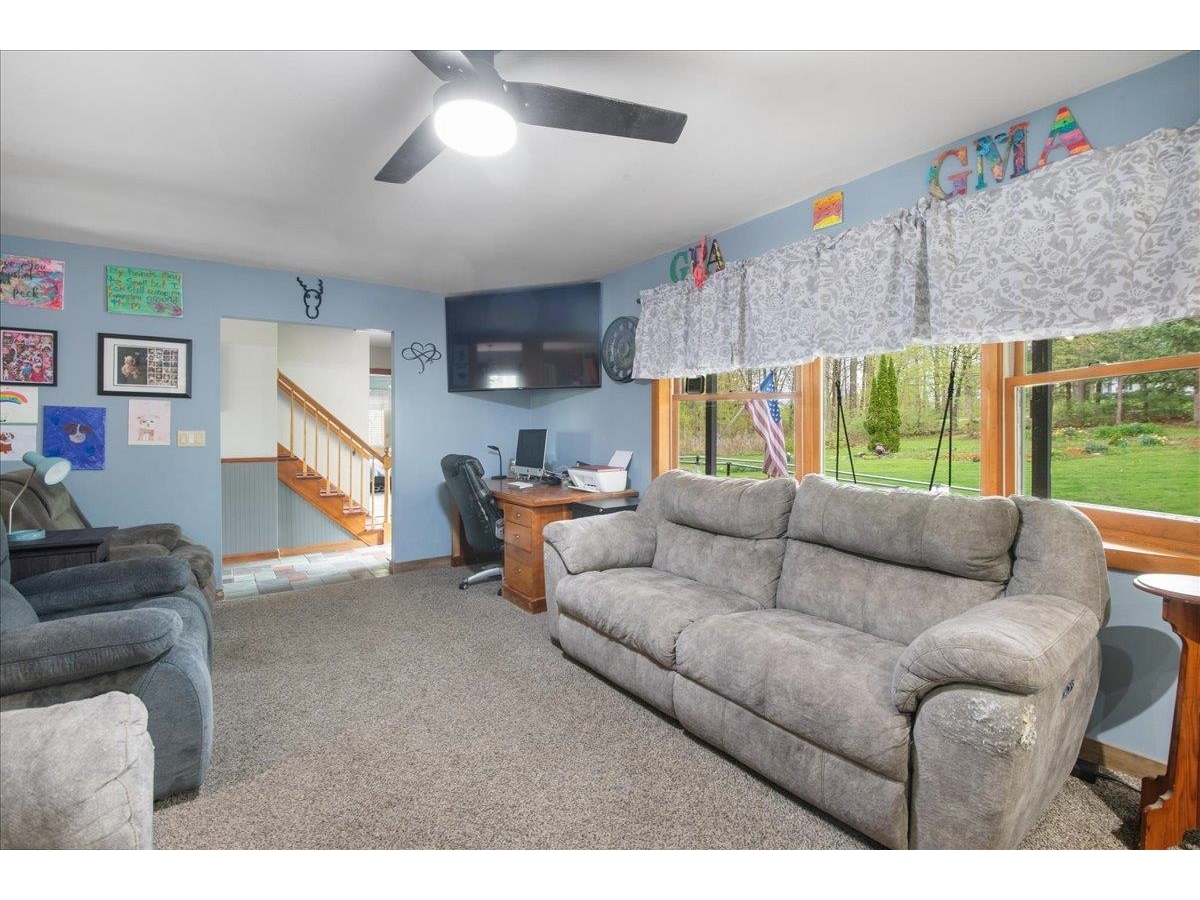 226 Crosby Heights