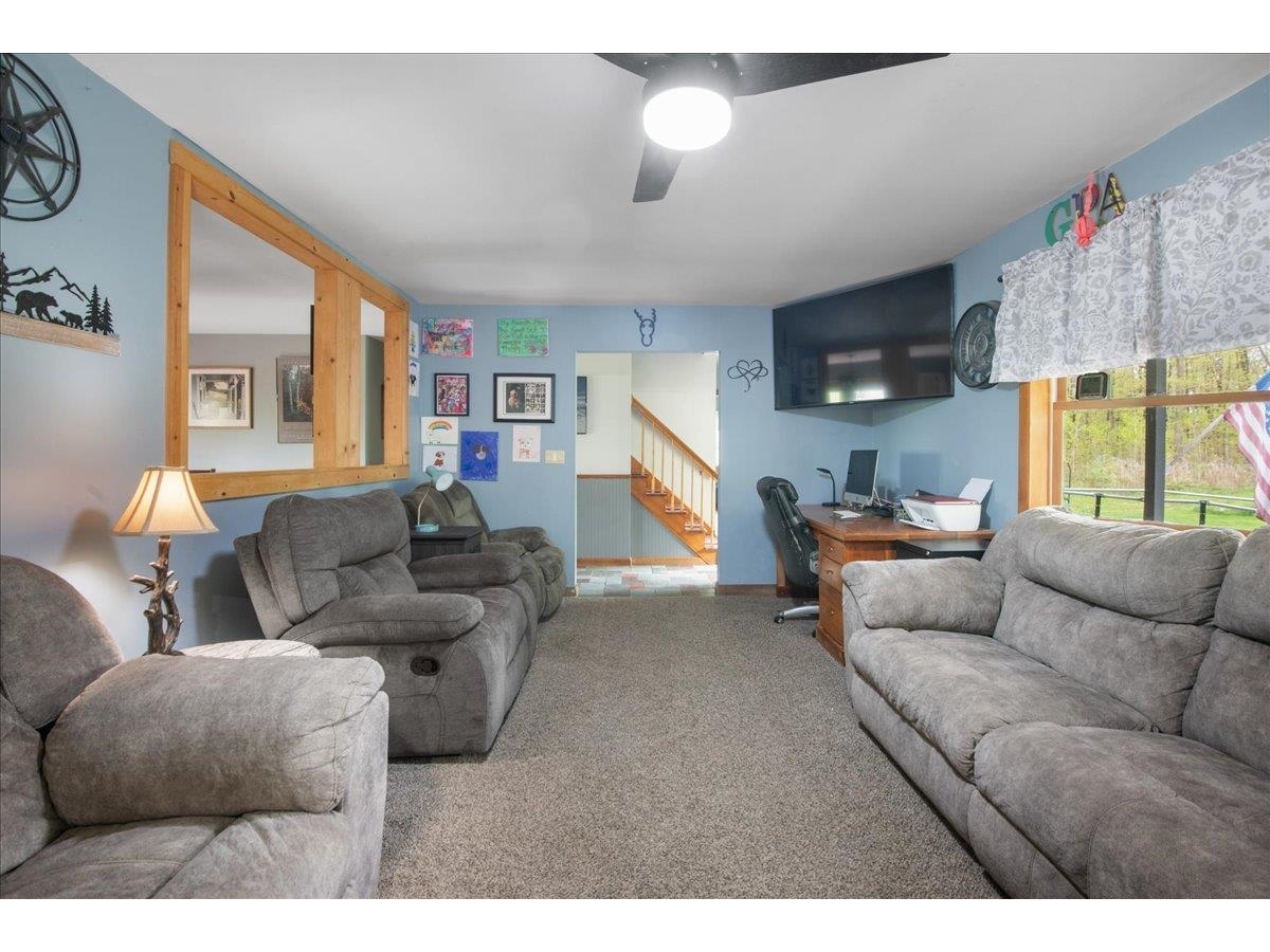 226 Crosby Heights