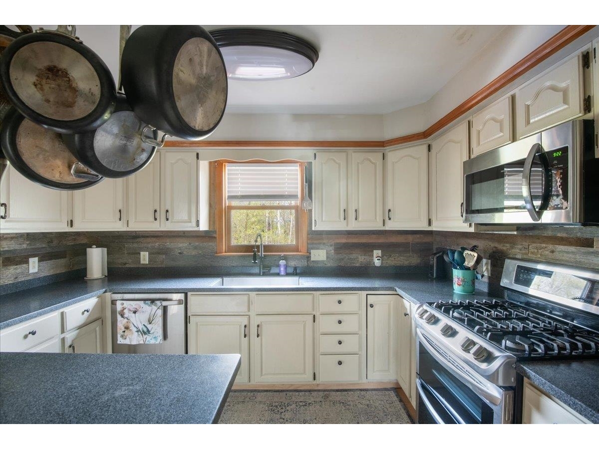 226 Crosby Heights
