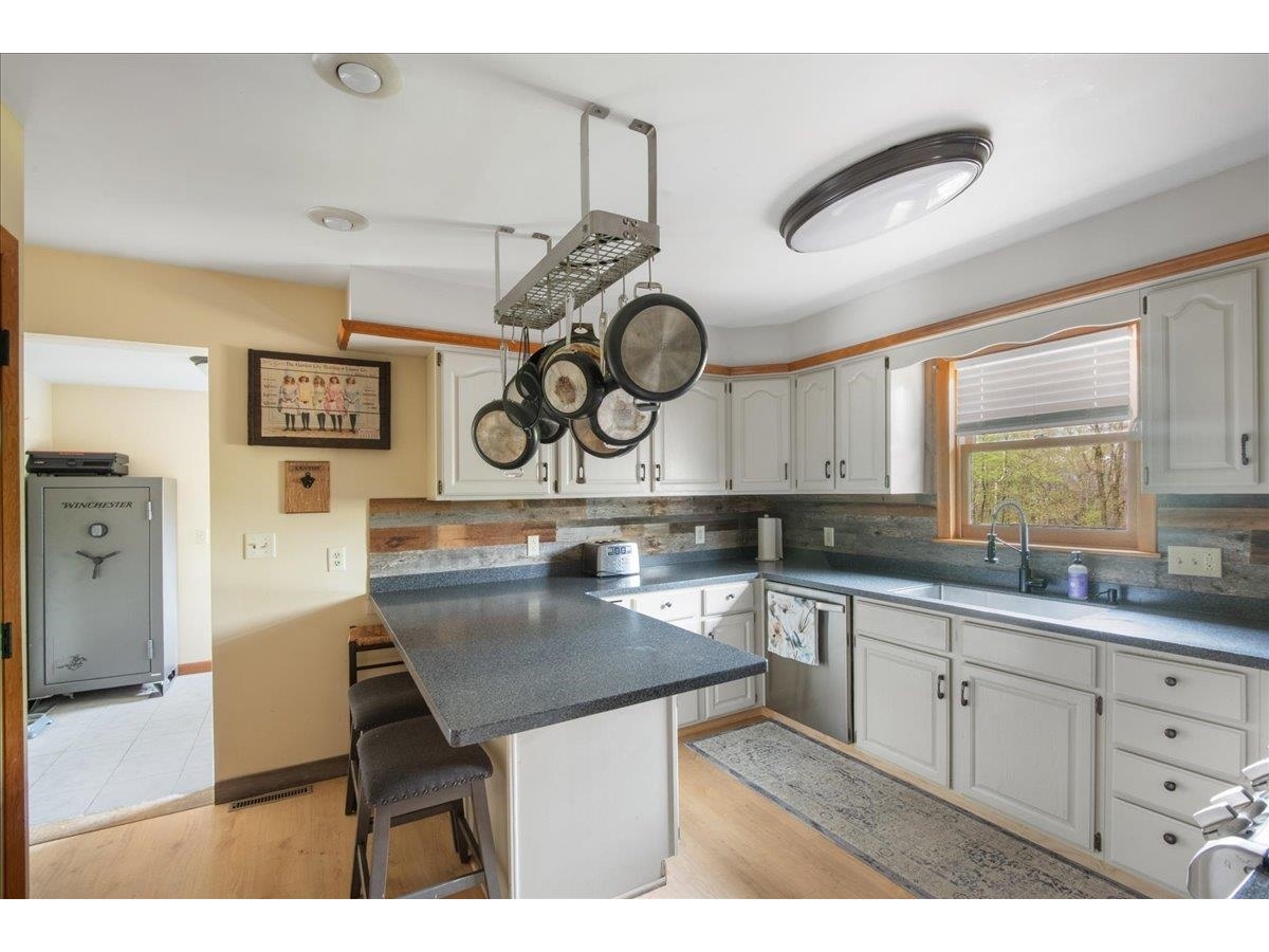 226 Crosby Heights
