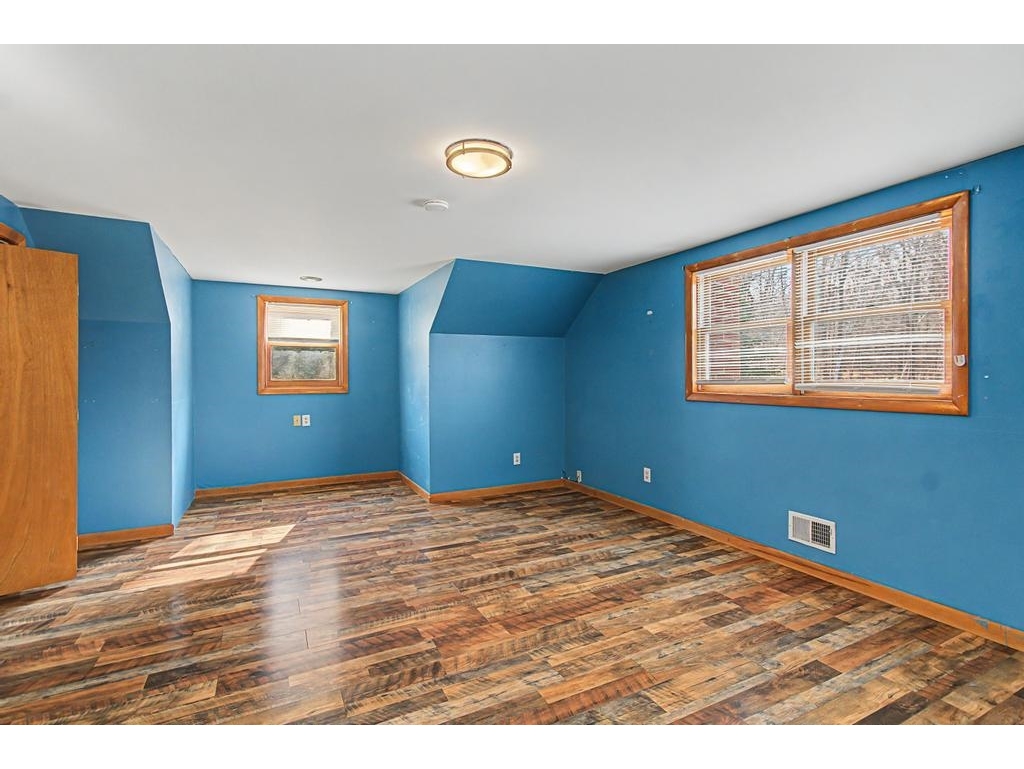 226 Crosby Heights