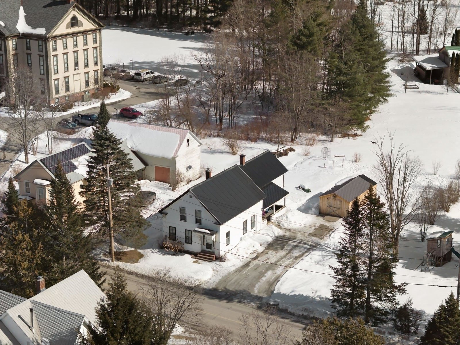 227 Hollow Road