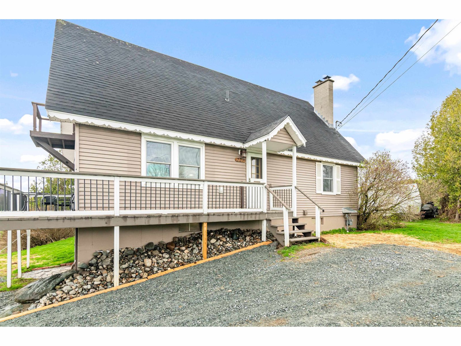 227 W Berkshire Road