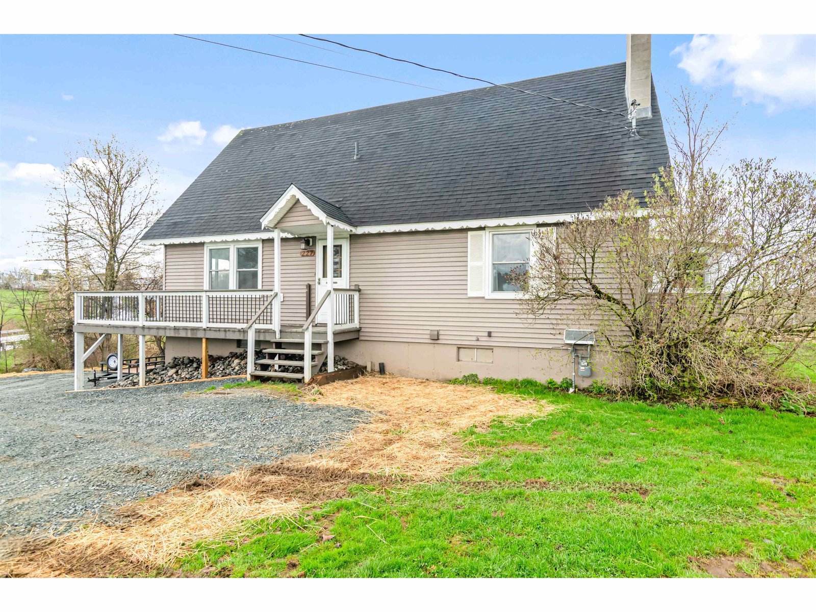 227 W Berkshire Road