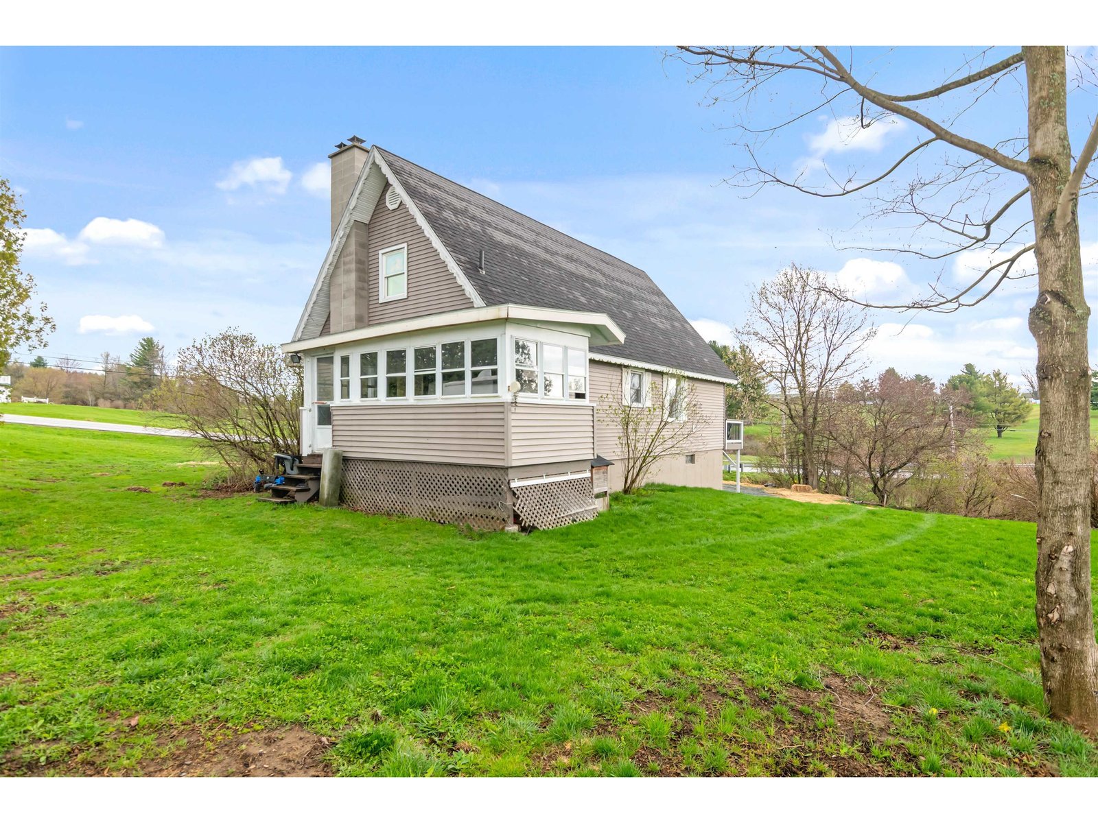 227 W Berkshire Road